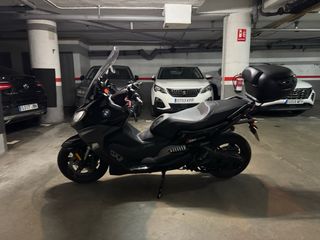 BMW C650 Sport Dic 2019 con 9900 km Impecable!