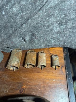 Lote de planchas y herramientas antiguas rústicas