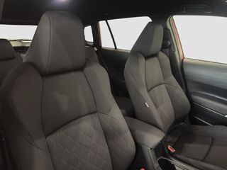 TOYOTA COROLLA CROSS 1.8 HYBRID STYLE E-CVT 140 5P