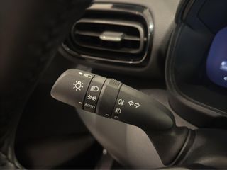 TOYOTA YARIS CROSS 1.5 VVT-I HYBRID PREMIERE EDITION AWD 130 5P