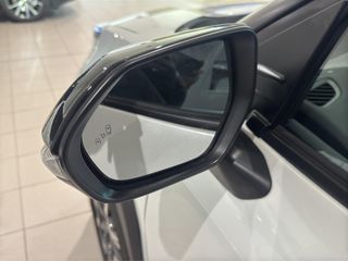 TOYOTA YARIS CROSS 1.5 VVT-I HYBRID PREMIERE EDITION AWD 130 5P