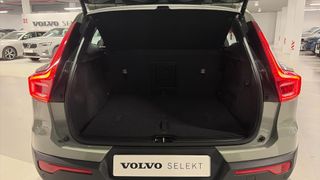 VOLVO XC40 2.0 B3 PLUS DARK AUTO 163 5P