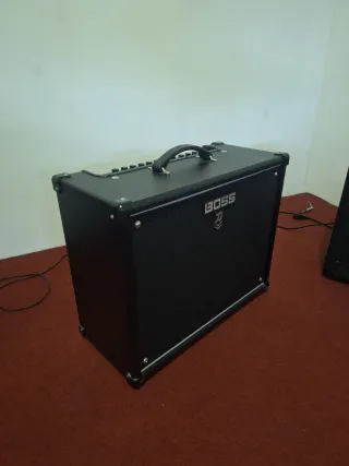 Amplificador Boss Katana 100 MKII