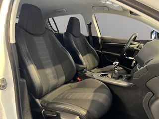 Peugeot 308 5p Allure 1.2 PureTech 96KW (130CV)