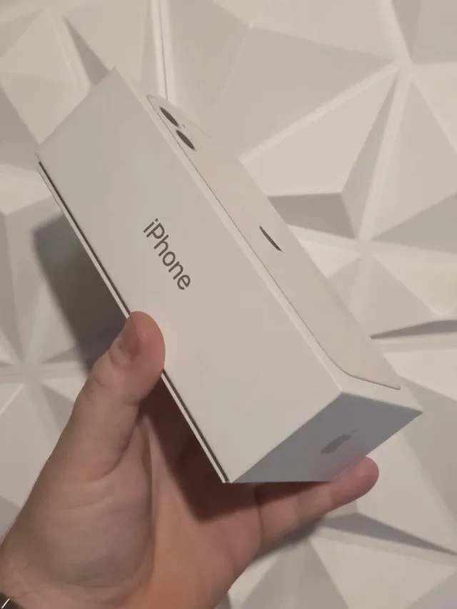 Caja iPhone 11 Blanca