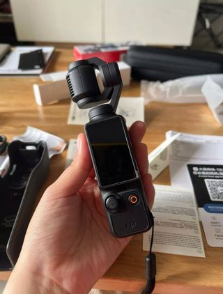 Camara DJI Osmo Pocket 3 combo de creador original