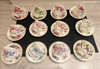 Royal Albert Set Tazze e Piattini Fiori