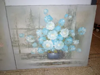 Coppia di quadri con nature morte floreali