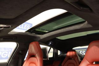 Porsche Panamera Turbo 550cv