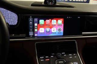 Porsche Panamera Turbo 550cv