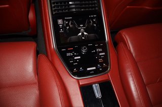 Porsche Panamera Turbo 550cv