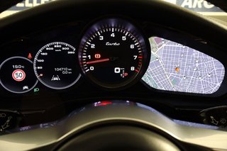 Porsche Panamera Turbo 550cv