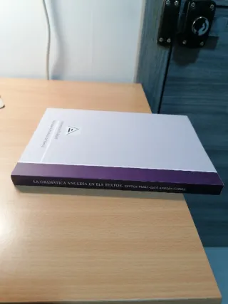 Libro Gramàtica UA. Edición limitada inglés-catalá