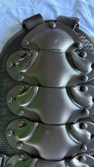 Paraschiena protettivo nero