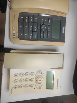 Teléfonos fijos Telefónica beige Domo 2 y Domo 3