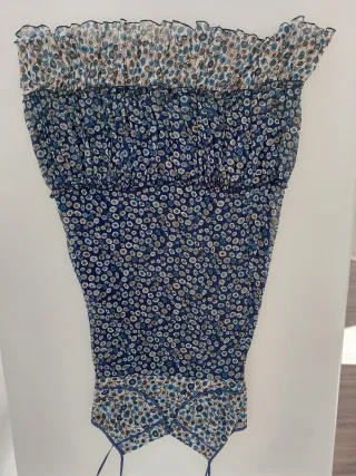 Vestito floreale estivo con spalline