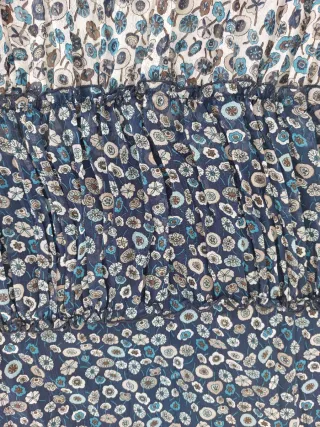 Vestito floreale estivo con spalline