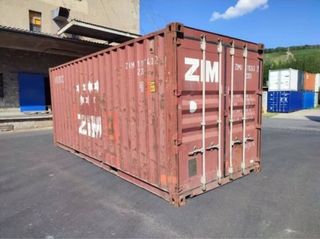 Contenedor marítimo .