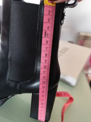 Botines Guess Negros