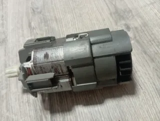 Motor Robot Coupe cmp