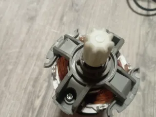 Motor Robot Coupe cmp