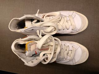 Nike Blazer Mid '77 Naranja y Blanco