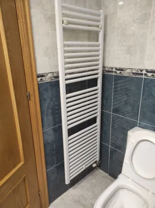 Radiador toallero gas/agua