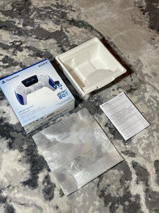 Caja Completa Mando PS5 Astrobot Sony Dualshock