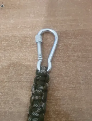 Portachiavi tattico militare paracord