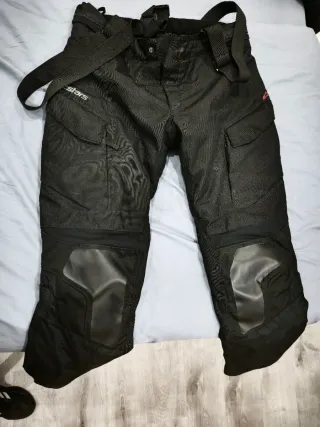 Botas Moto Negras  Marca: Armure Mack waterproof