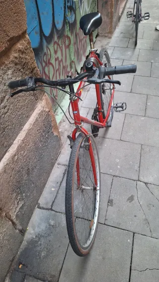 Bicicleta Decathlon Roja