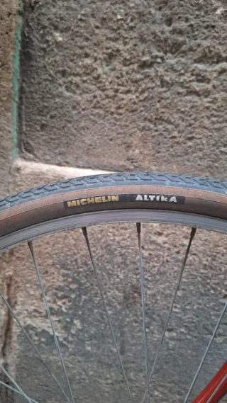 Bicicleta Decathlon Roja