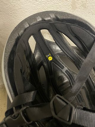 Casco ciclismo MET Trenta 3K Carbon