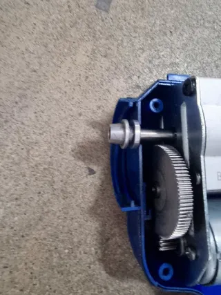 Remachadora Bralo VET y batería