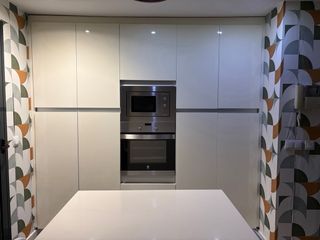 Muebles de cocina blancos