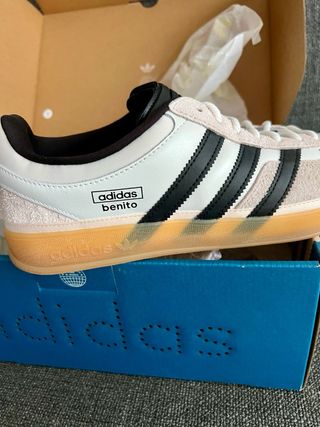 Adidas Gazelle x Bad Bunny Beige Blanco