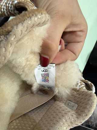 UGG Lowmel Sand