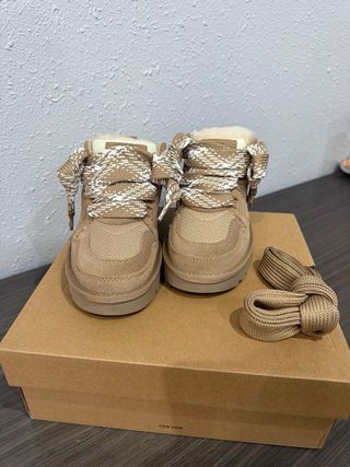 UGG Lowmel Sand