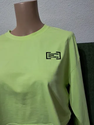 Camiseta Pull&Bear verde oversize talla s