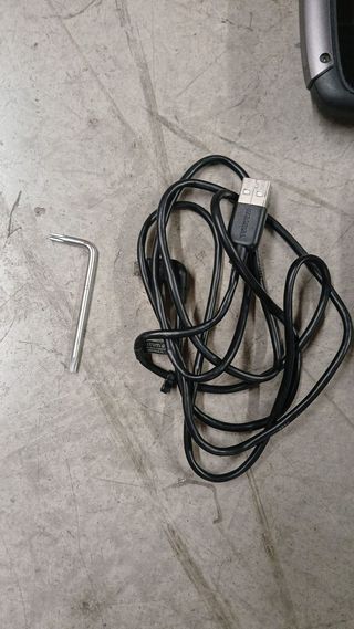 GPS Y SOPORTE TOMTOM 500