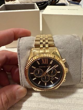 Reloj Michael Kors MK8286 Negro y Dorado