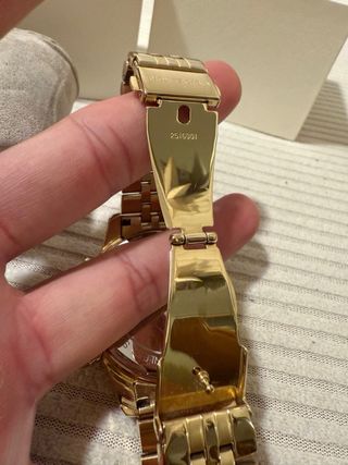 Reloj Michael Kors MK8286 Negro y Dorado