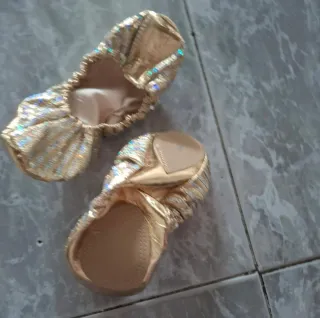 Bailarinas doradas