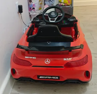 Coche Eléctrico Infantil Mercedes AMG