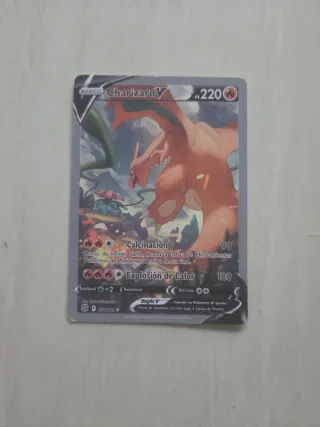 Carta Pokémon Charizard V 220 PS