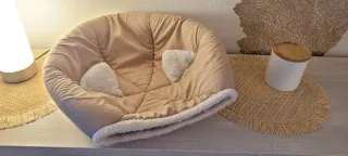 Cama Cueva para Gatos Beige y blanca