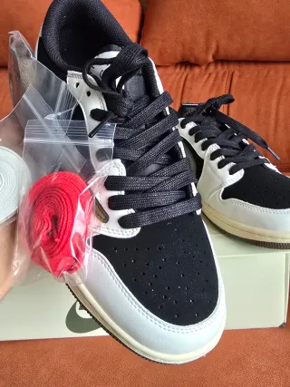 Nike Air Jordan 1 Low Travis Scott