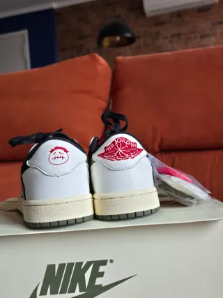 Nike Air Jordan 1 Low Travis Scott