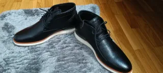 Zapatos negros hombre Talla 43. Nuevos a estrenar
