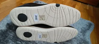 Zapatos negros hombre Talla 43. Nuevos a estrenar